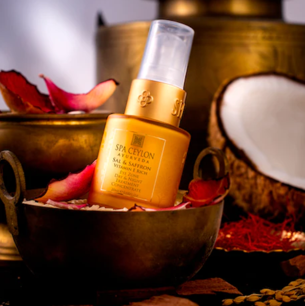SAL & SAFFRON - VITAMIN E ENRICHED - EYE ZONE - DAY & NIGHT TREATMENT CONCENTRATE