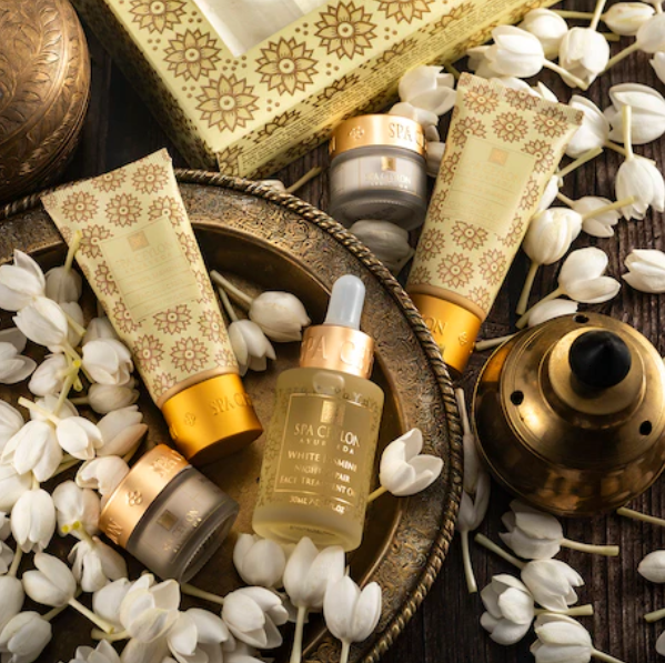 White Jasmine - Night Treatment Oil Set