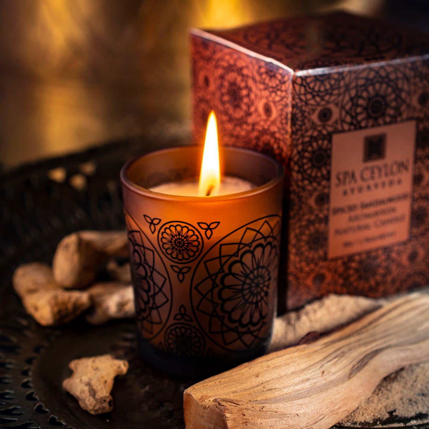Spiced Sandalwood - Aromaveda Natural Candle 50g