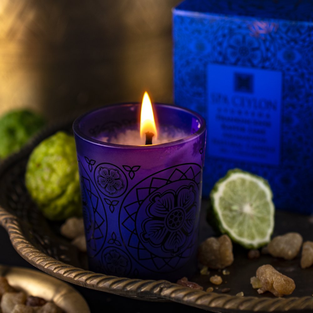 Frankincense Kaffir Lime - Aromaveda Natural Candle